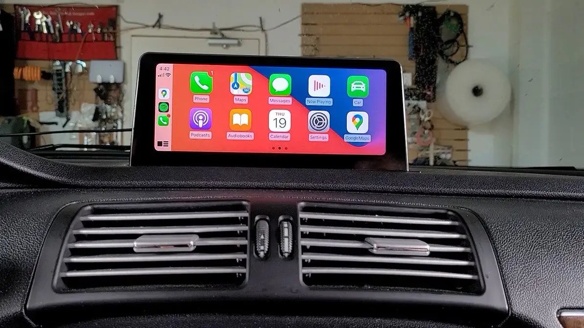 Mercedes Android Screen for R Class | Apple CarPlay Android Auto 